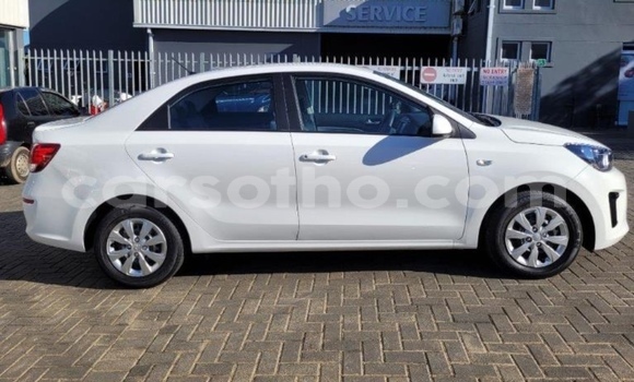 Acheter Occasion Voiture Kia Pregio Blanc à Butha Buthe, Butha-Buthe Acheter Occasion Voiture Kia Pregio Blanc à Butha Buthe, Butha-Buthe