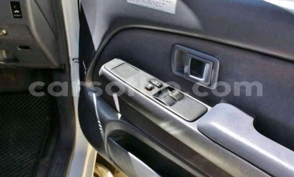 Acheter Occasion Voiture Toyota Hilux Blanc à Maseru, Maseru Acheter Occasion Voiture Toyota Hilux Blanc à Maseru, Maseru