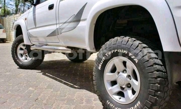 Acheter Occasion Voiture Toyota Hilux Blanc à Maseru, Maseru Acheter Occasion Voiture Toyota Hilux Blanc à Maseru, Maseru