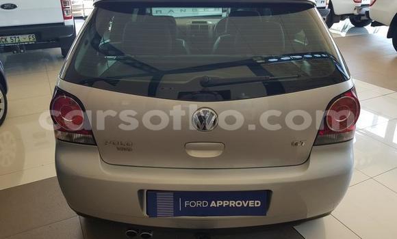 Sayi Na hannu Volkswagen Polo Silver Mota in Maseru a Maseru Sayi Na hannu Volkswagen Polo Silver Mota in Maseru a Maseru
