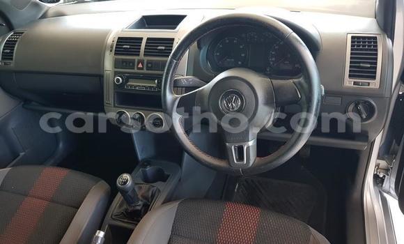 Sayi Na hannu Volkswagen Polo Silver Mota in Maseru a Maseru Sayi Na hannu Volkswagen Polo Silver Mota in Maseru a Maseru