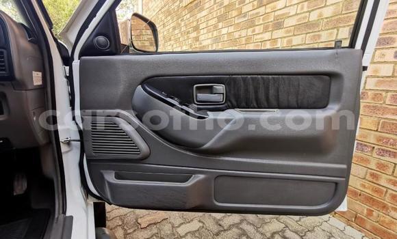 اشتري مستعمل Isuzu KB White سيارة في Maseru في Maseru اشتري مستعمل Isuzu KB White سيارة في Maseru في Maseru