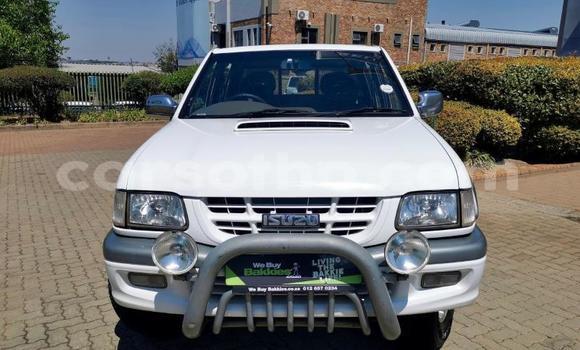اشتري مستعمل Isuzu KB White سيارة في Maseru في Maseru اشتري مستعمل Isuzu KB White سيارة في Maseru في Maseru