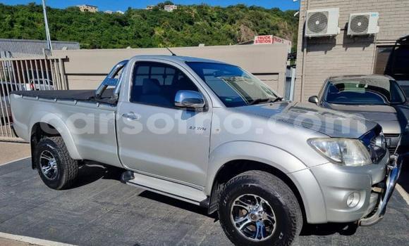 Buy Used Toyota Hilux Silver Car in Maseru in Maseru Buy Used Toyota Hilux Silver Car in Maseru in Maseru