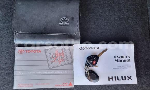 Buy Used Toyota Hilux Silver Car in Maseru in Maseru Buy Used Toyota Hilux Silver Car in Maseru in Maseru