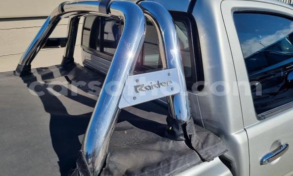 Buy Used Toyota Hilux Silver Car in Maseru in Maseru Buy Used Toyota Hilux Silver Car in Maseru in Maseru