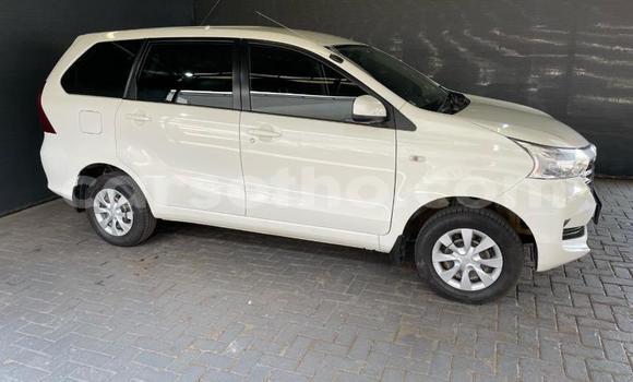 Sayi Na hannu Toyota Avanza White Mota in Maseru a Maseru Sayi Na hannu Toyota Avanza White Mota in Maseru a Maseru