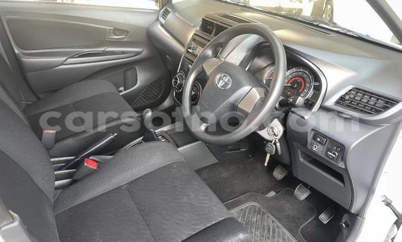 Sayi Na hannu Toyota Avanza White Mota in Maseru a Maseru Sayi Na hannu Toyota Avanza White Mota in Maseru a Maseru