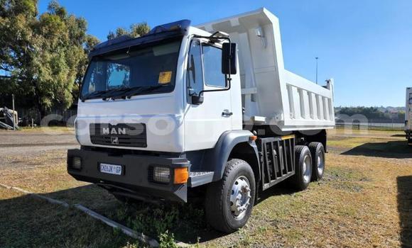 اشتري مستعمل Man Silent White شاحنة في Maseru في Maseru اشتري مستعمل Man Silent White شاحنة في Maseru في Maseru