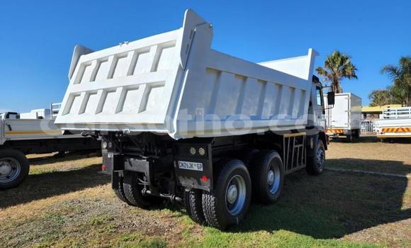 اشتري مستعمل Man Silent White شاحنة في Maseru في Maseru اشتري مستعمل Man Silent White شاحنة في Maseru في Maseru