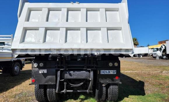 اشتري مستعمل Man Silent White شاحنة في Maseru في Maseru اشتري مستعمل Man Silent White شاحنة في Maseru في Maseru