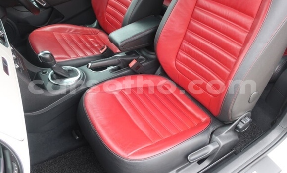 Acheter Occasion Voiture Volkswagen Beetle Blanc à Maputsoe, Leribe Acheter Occasion Voiture Volkswagen Beetle Blanc à Maputsoe, Leribe