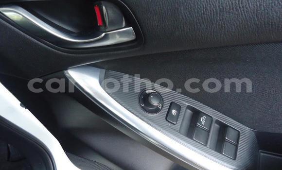 اشتري مستعمل Kia Rio White سيارة في Maseru في Maseru اشتري مستعمل Kia Rio White سيارة في Maseru في Maseru