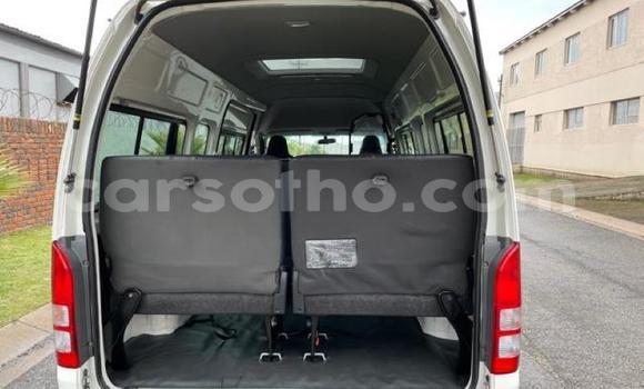 اشتري مستعمل Toyota Commuter Other سيارة في Maseru في Maseru اشتري مستعمل Toyota Commuter Other سيارة في Maseru في Maseru