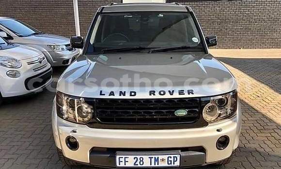 Buy Used Land Rover Discovery Silver Car in Maseru in Maseru