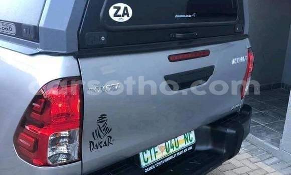 اشتري مستعمل Toyota Hilux Silver سيارة في Maseru في Maseru اشتري مستعمل Toyota Hilux Silver سيارة في Maseru في Maseru