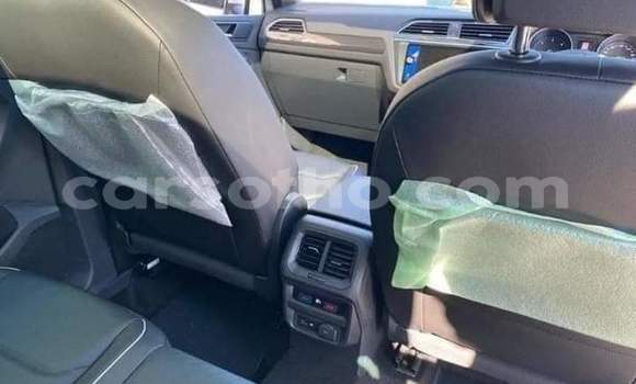 اشتري مستعمل Volkswagen Tiguan White سيارة في Maseru في Maseru اشتري مستعمل Volkswagen Tiguan White سيارة في Maseru في Maseru