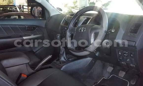 اشتري مستعمل Toyota Hilux Red سيارة في Maseru في Maseru اشتري مستعمل Toyota Hilux Red سيارة في Maseru في Maseru