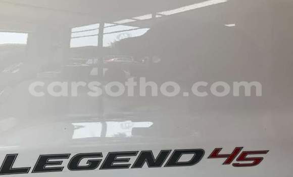 اشتري مستعمل Toyota Hilux White سيارة في Maseru في Maseru اشتري مستعمل Toyota Hilux White سيارة في Maseru في Maseru