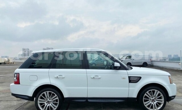 Acheter Occasion Voiture Land Rover Range Rover Sport Blanc à Thaba–Tseka, Mafeteng Acheter Occasion Voiture Land Rover Range Rover Sport Blanc à Thaba–Tseka, Mafeteng