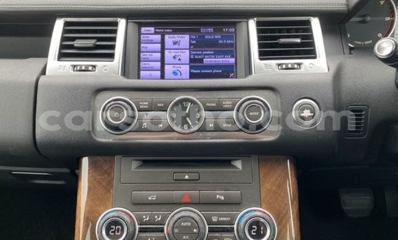 Acheter Occasion Voiture Land Rover Range Rover Sport Blanc à Thaba–Tseka, Mafeteng Acheter Occasion Voiture Land Rover Range Rover Sport Blanc à Thaba–Tseka, Mafeteng