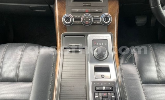 Acheter Occasion Voiture Land Rover Range Rover Sport Blanc à Thaba–Tseka, Mafeteng Acheter Occasion Voiture Land Rover Range Rover Sport Blanc à Thaba–Tseka, Mafeteng