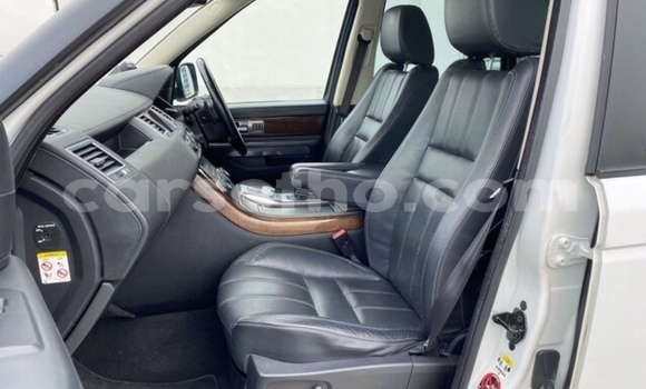 Acheter Occasion Voiture Land Rover Range Rover Sport Blanc à Thaba–Tseka, Mafeteng Acheter Occasion Voiture Land Rover Range Rover Sport Blanc à Thaba–Tseka, Mafeteng