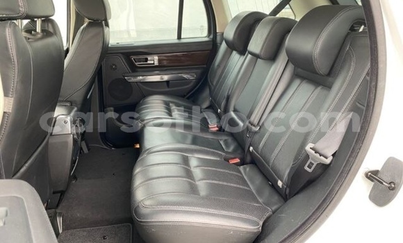 Acheter Occasion Voiture Land Rover Range Rover Sport Blanc à Thaba–Tseka, Mafeteng Acheter Occasion Voiture Land Rover Range Rover Sport Blanc à Thaba–Tseka, Mafeteng