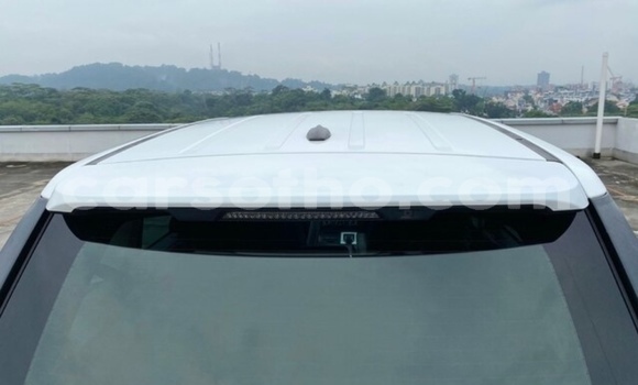 Acheter Occasion Voiture Land Rover Range Rover Sport Blanc à Thaba–Tseka, Mafeteng Acheter Occasion Voiture Land Rover Range Rover Sport Blanc à Thaba–Tseka, Mafeteng