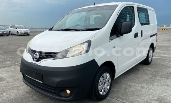 Buy Used Nissan NV200 White Car in Maputsoe in Leribe