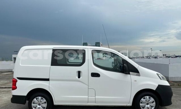 Acheter Occasion Voiture Nissan NV200 Blanc à Maputsoe, Leribe Acheter Occasion Voiture Nissan NV200 Blanc à Maputsoe, Leribe