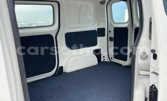 Acheter Occasion Voiture Nissan NV200 Blanc à Maputsoe, Leribe Acheter Occasion Voiture Nissan NV200 Blanc à Maputsoe, Leribe