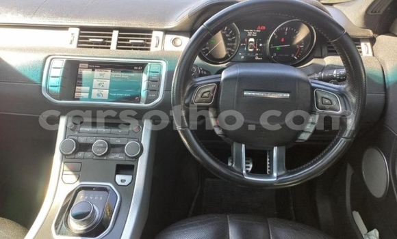 Acheter Occasion Voiture Land Rover Range Rover Evoque Rouge à Maputsoe, Leribe Acheter Occasion Voiture Land Rover Range Rover Evoque Rouge à Maputsoe, Leribe