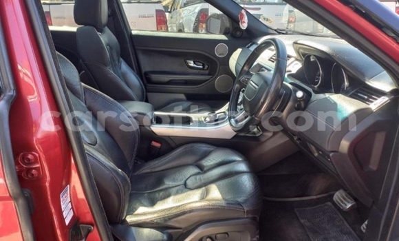 Acheter Occasion Voiture Land Rover Range Rover Evoque Rouge à Maputsoe, Leribe Acheter Occasion Voiture Land Rover Range Rover Evoque Rouge à Maputsoe, Leribe