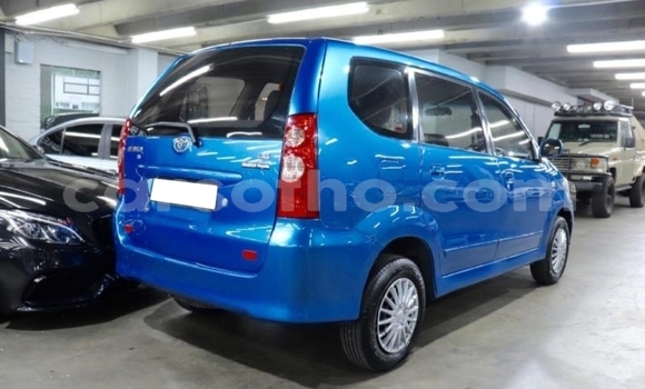 Sayi Na hannu Toyota Avanza Blue Mota in Thaba–Tseka a Mafeteng Sayi Na hannu Toyota Avanza Blue Mota in Thaba–Tseka a Mafeteng