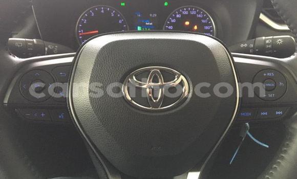 Sayi Na hannu Toyota RAV4 White Mota in Maseru a Maseru Sayi Na hannu Toyota RAV4 White Mota in Maseru a Maseru