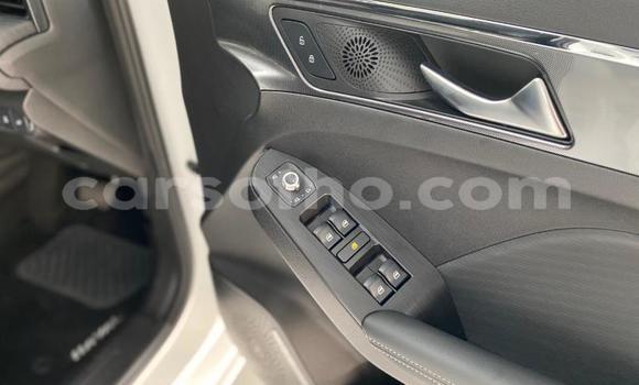 Sayi Na hannu Haval H8 White Mota in Maseru a Maseru Sayi Na hannu Haval H8 White Mota in Maseru a Maseru