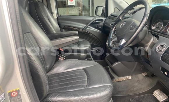 اشتري مستعمل Mercedes Viano Silver سيارة في Maputsoe في Leribe اشتري مستعمل Mercedes Viano Silver سيارة في Maputsoe في Leribe