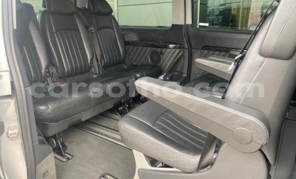 اشتري مستعمل Mercedes Viano Silver سيارة في Maputsoe في Leribe اشتري مستعمل Mercedes Viano Silver سيارة في Maputsoe في Leribe