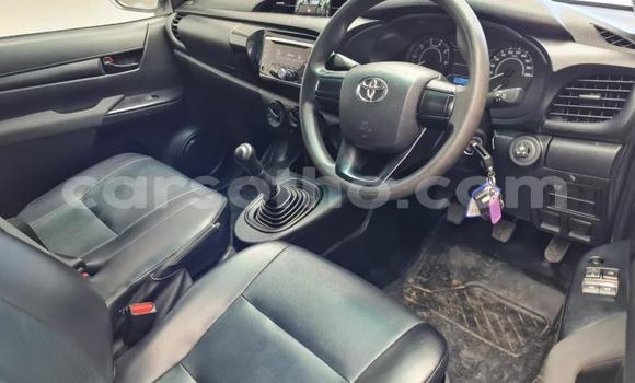 Buy Used Toyota Hilux White Car in Maseru in Maseru Buy Used Toyota Hilux White Car in Maseru in Maseru
