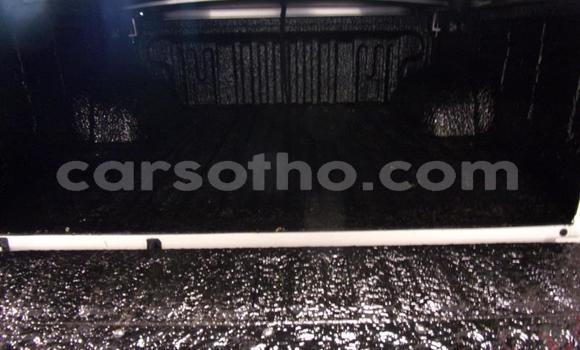 اشتري مستعمل Toyota Hilux White سيارة في Maseru في Maseru اشتري مستعمل Toyota Hilux White سيارة في Maseru في Maseru
