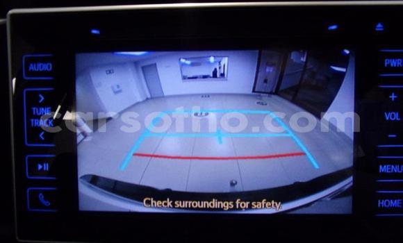 اشتري مستعمل Toyota Hilux White سيارة في Maseru في Maseru اشتري مستعمل Toyota Hilux White سيارة في Maseru في Maseru