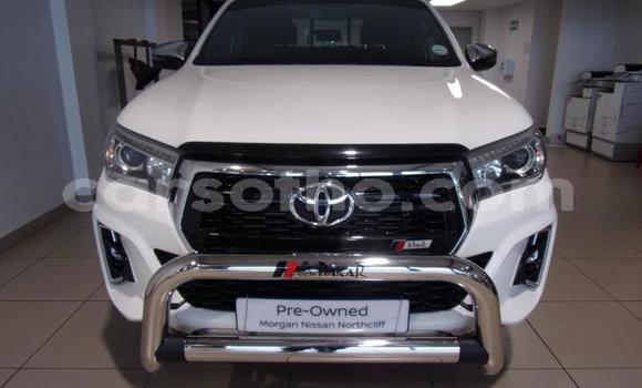 اشتري مستعمل Toyota Hilux White سيارة في Maseru في Maseru اشتري مستعمل Toyota Hilux White سيارة في Maseru في Maseru
