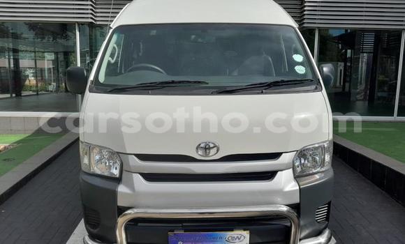 اشتري مستعمل Toyota Hiace White سيارة في Maseru في Maseru اشتري مستعمل Toyota Hiace White سيارة في Maseru في Maseru
