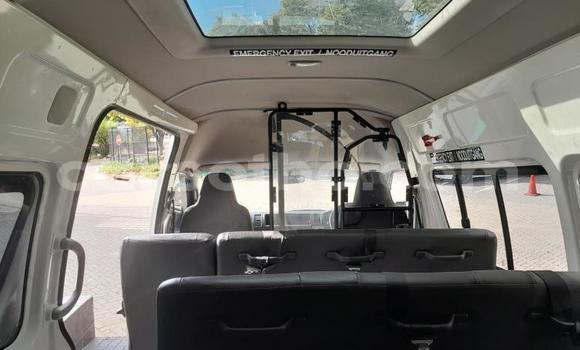 اشتري مستعمل Toyota Hiace White سيارة في Maseru في Maseru اشتري مستعمل Toyota Hiace White سيارة في Maseru في Maseru