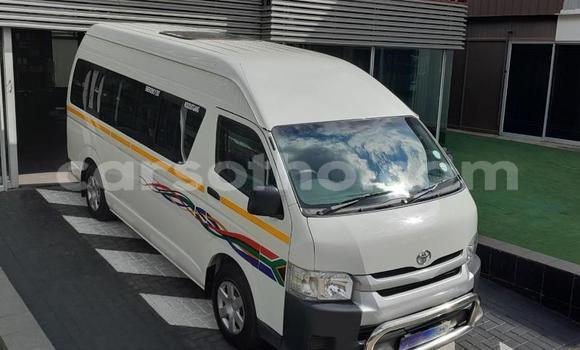 اشتري مستعمل Toyota Hiace White سيارة في Maseru في Maseru اشتري مستعمل Toyota Hiace White سيارة في Maseru في Maseru