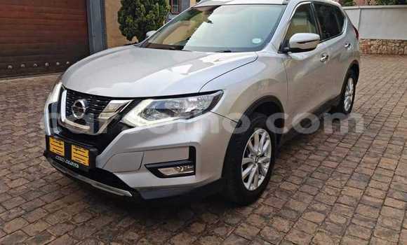 Acheter Occasion Voiture Nissan X–Trail Gris à Maseru, Maseru Acheter Occasion Voiture Nissan X–Trail Gris à Maseru, Maseru