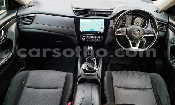 Acheter Occasion Voiture Nissan X–Trail Gris à Maseru, Maseru Acheter Occasion Voiture Nissan X–Trail Gris à Maseru, Maseru