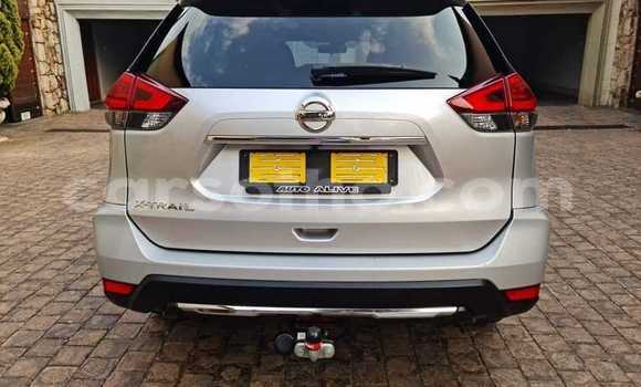 Acheter Occasion Voiture Nissan X–Trail Gris à Maseru, Maseru Acheter Occasion Voiture Nissan X–Trail Gris à Maseru, Maseru