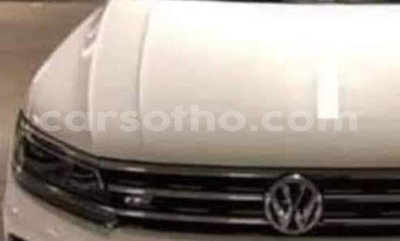 Acheter Occasion Voiture Volkswagen Tiguan Blanc à Maseru, Maseru Acheter Occasion Voiture Volkswagen Tiguan Blanc à Maseru, Maseru